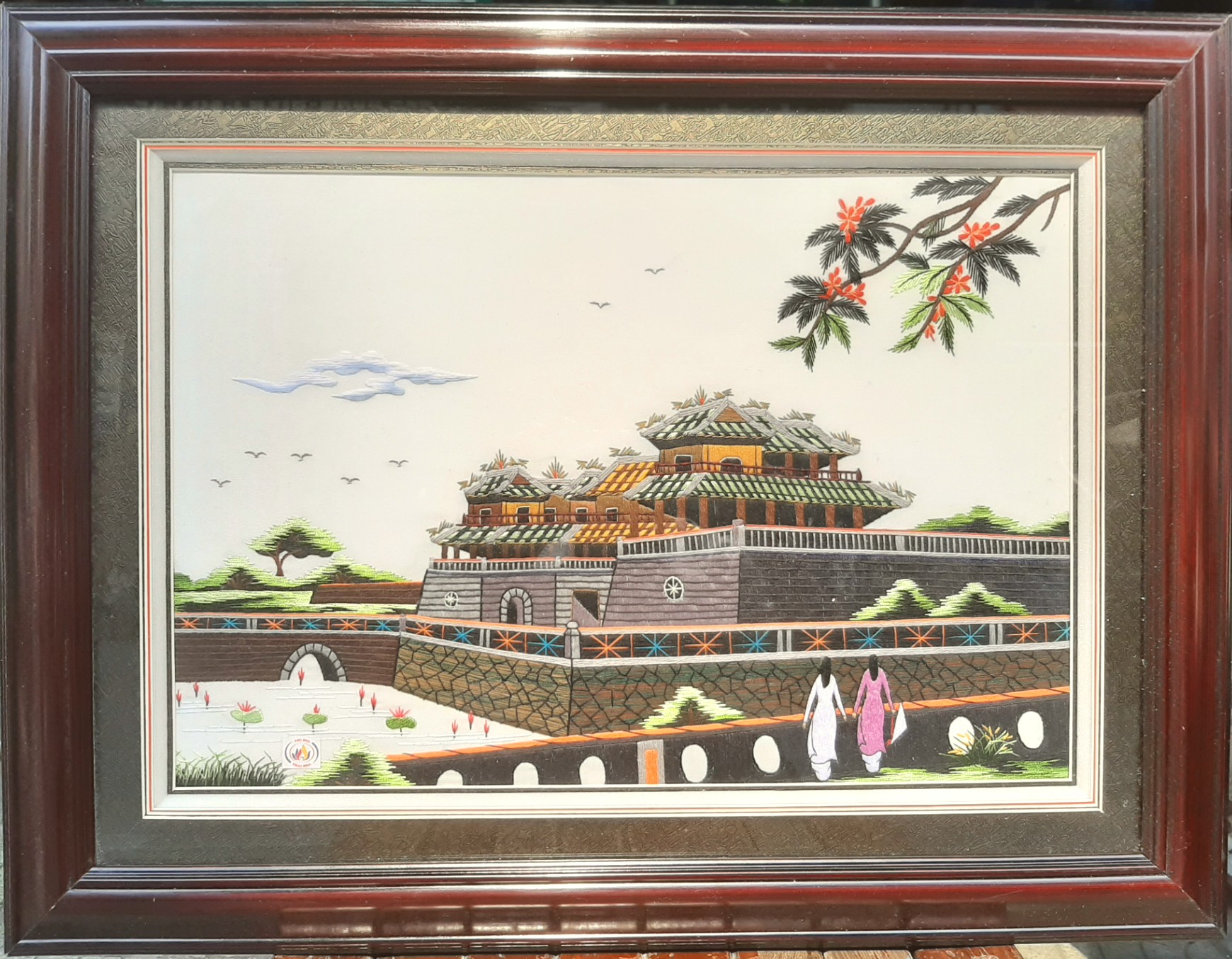 Ảnh của Tranh thêu Ngọ Môn Huế (45cm x 60cm)