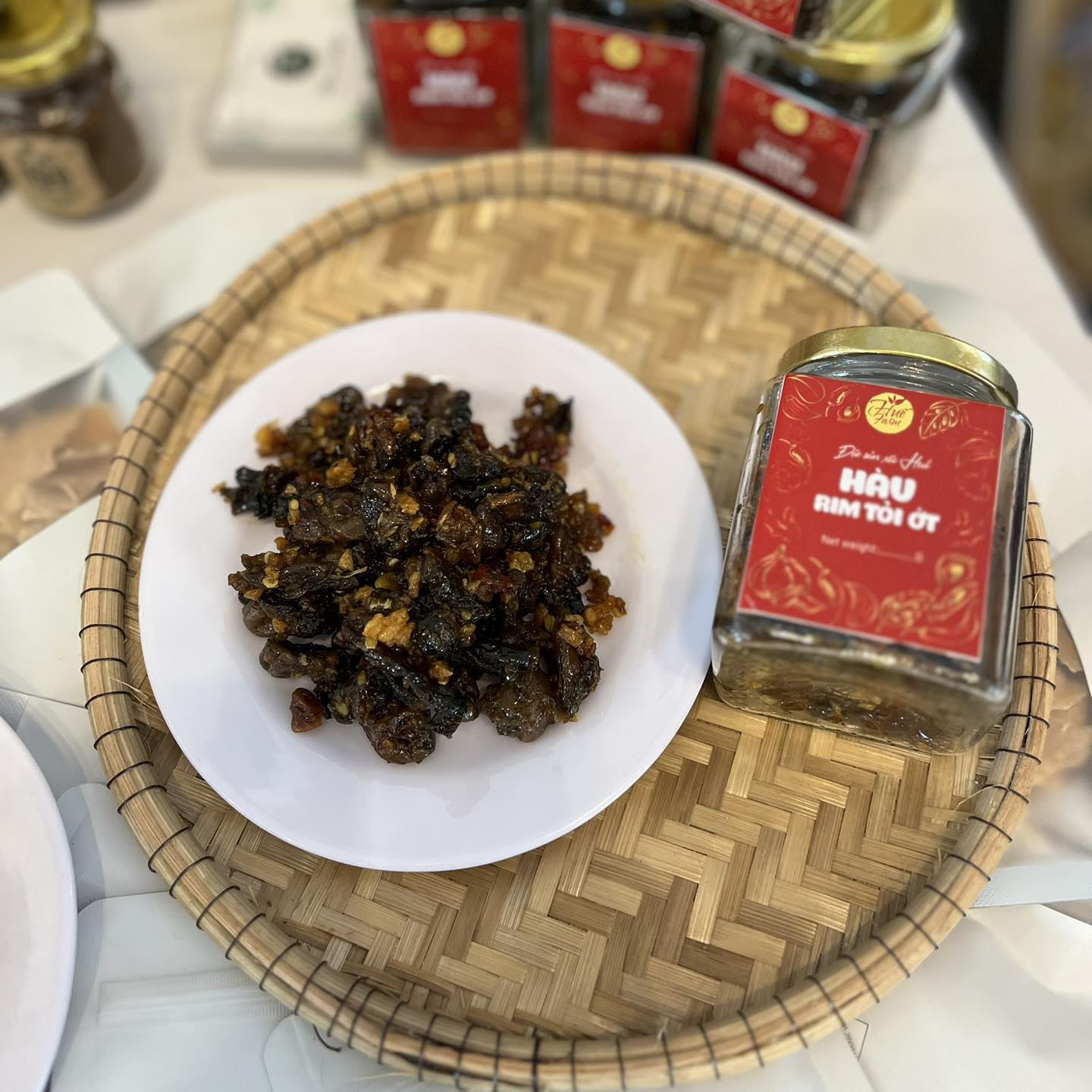 Ảnh của HÀU RIM TỎI ỚT HueFarm (hủ)