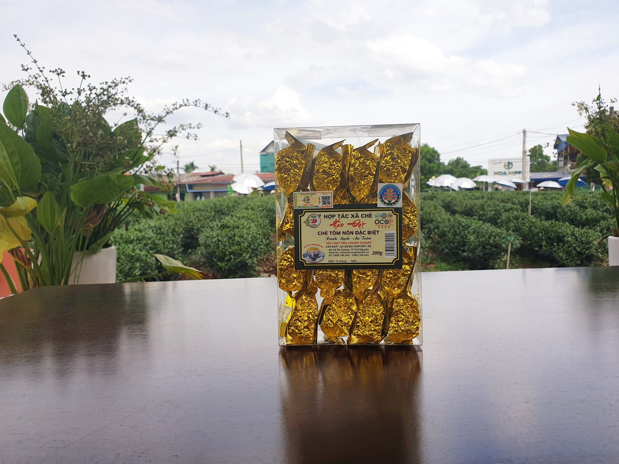 Picture of Chè Tôm nõn đặc biệt (HTX chè HẢO ĐẠT) gói Âm nhỏ 200g/1 Hôp