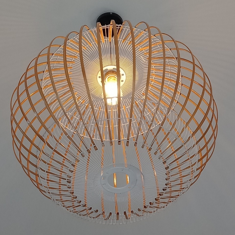 Ảnh của Đèn Tròn Bao La