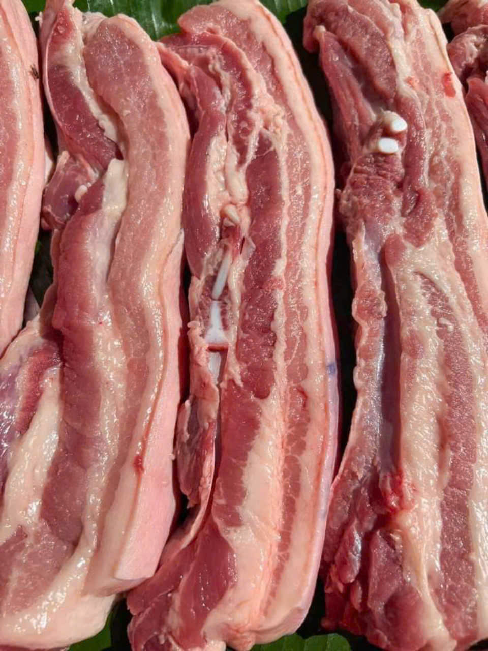 Ảnh của Thịt heo ba chỉ A Lưới (kg)
