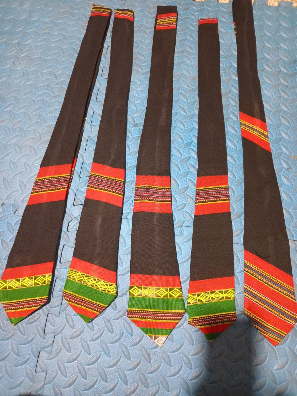 Ảnh của Cà vạt thổ cẩm A so (cái)