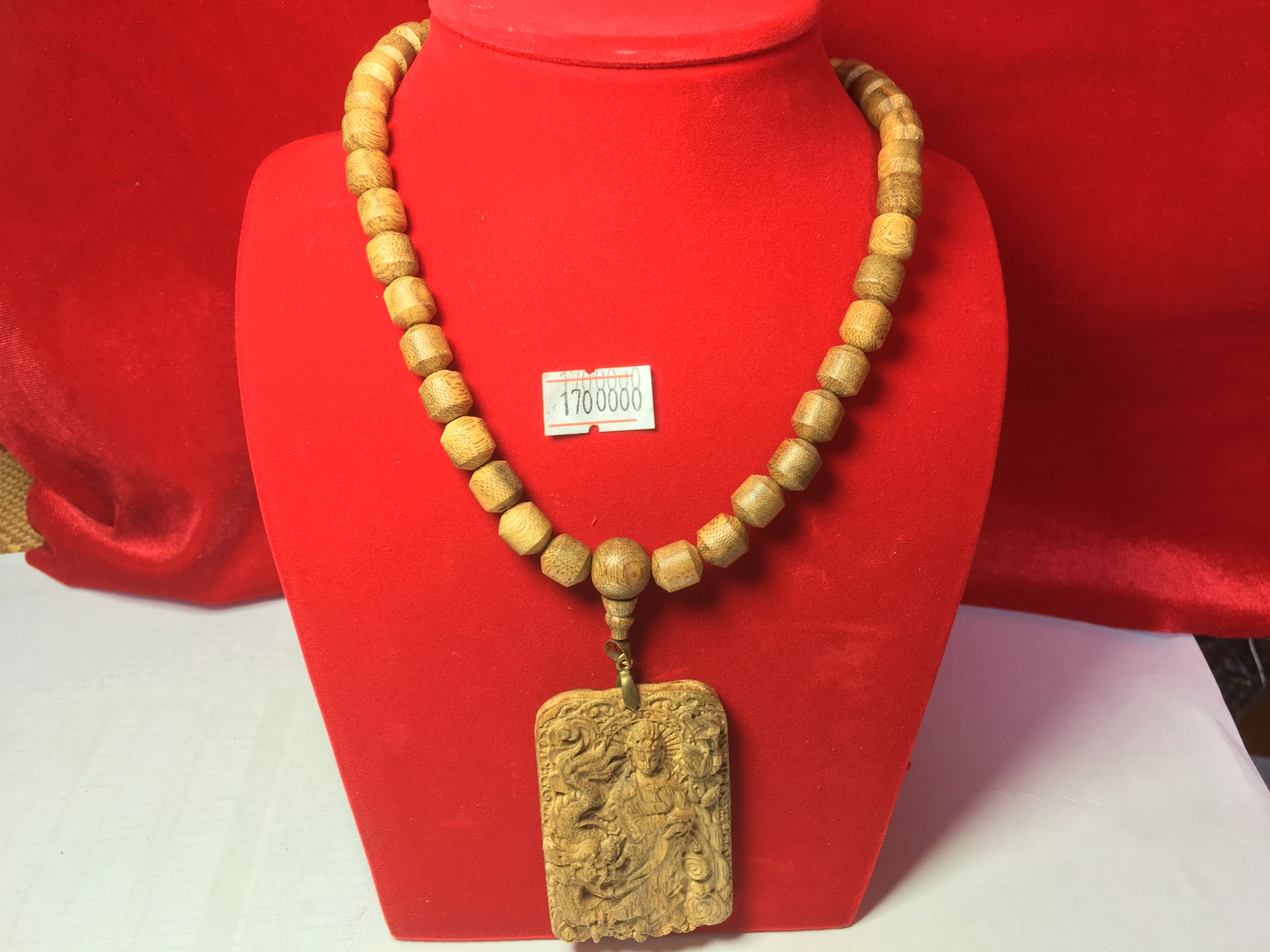 Ảnh của Dây cổ thiên nhiên mặt tượng Phật (dây Nam)